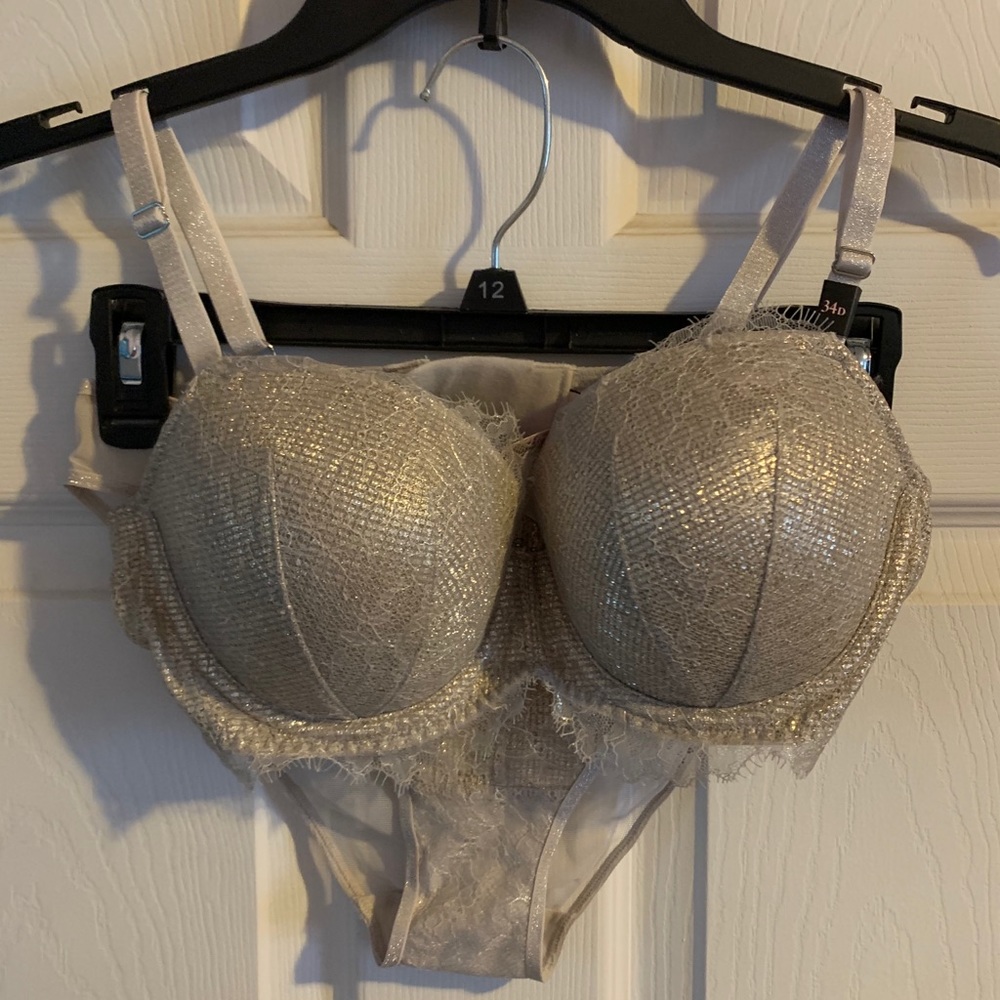 Victoria’s Secret Dream Angels Bra and Panty Set